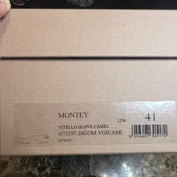 Gianvito Rossi Montey Glove Leather Lug-sole ankle boots Camel SZ 41EU/11US - Picture 12 of 13